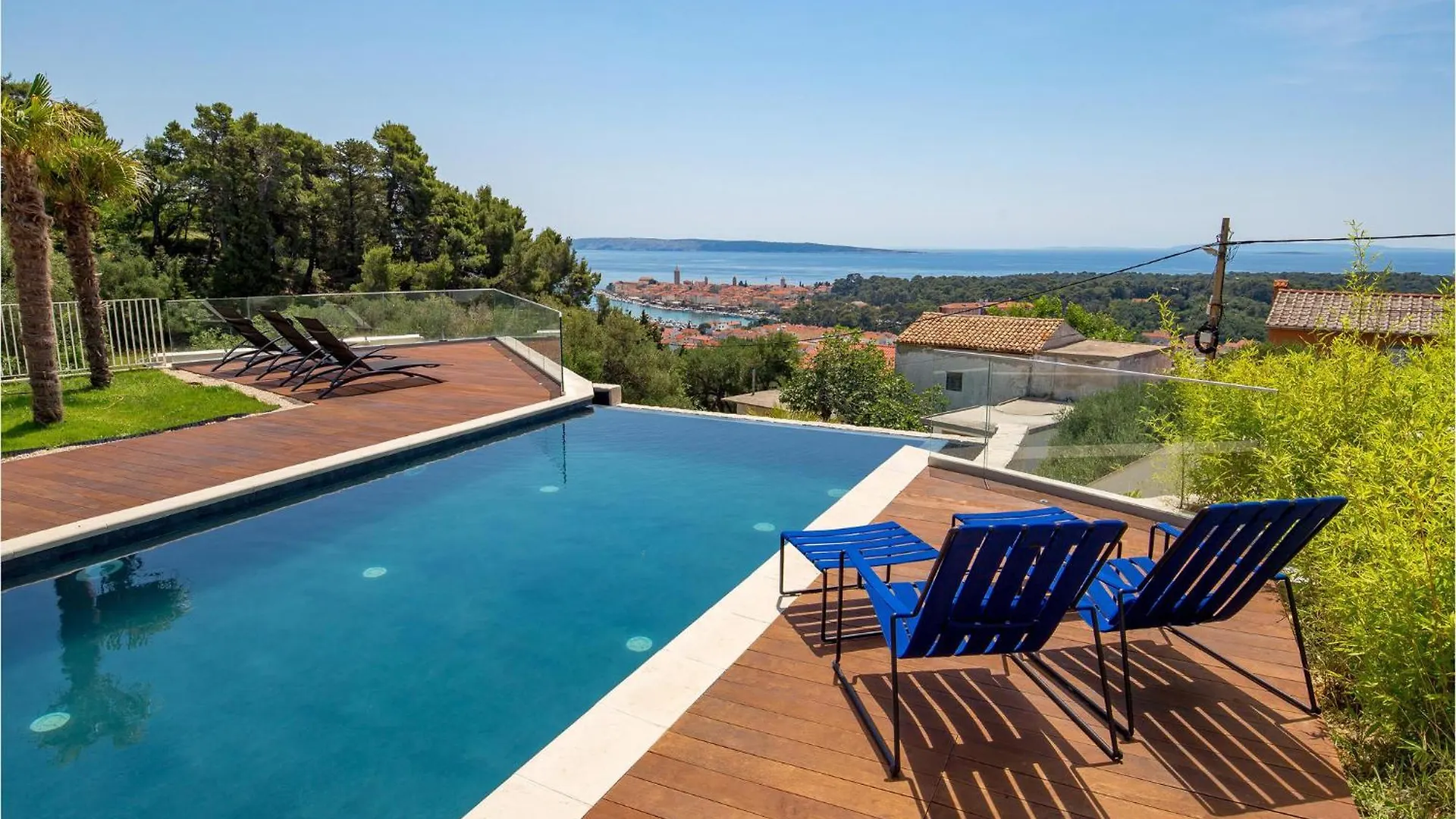 Stunning Home In Palit With House Sea View